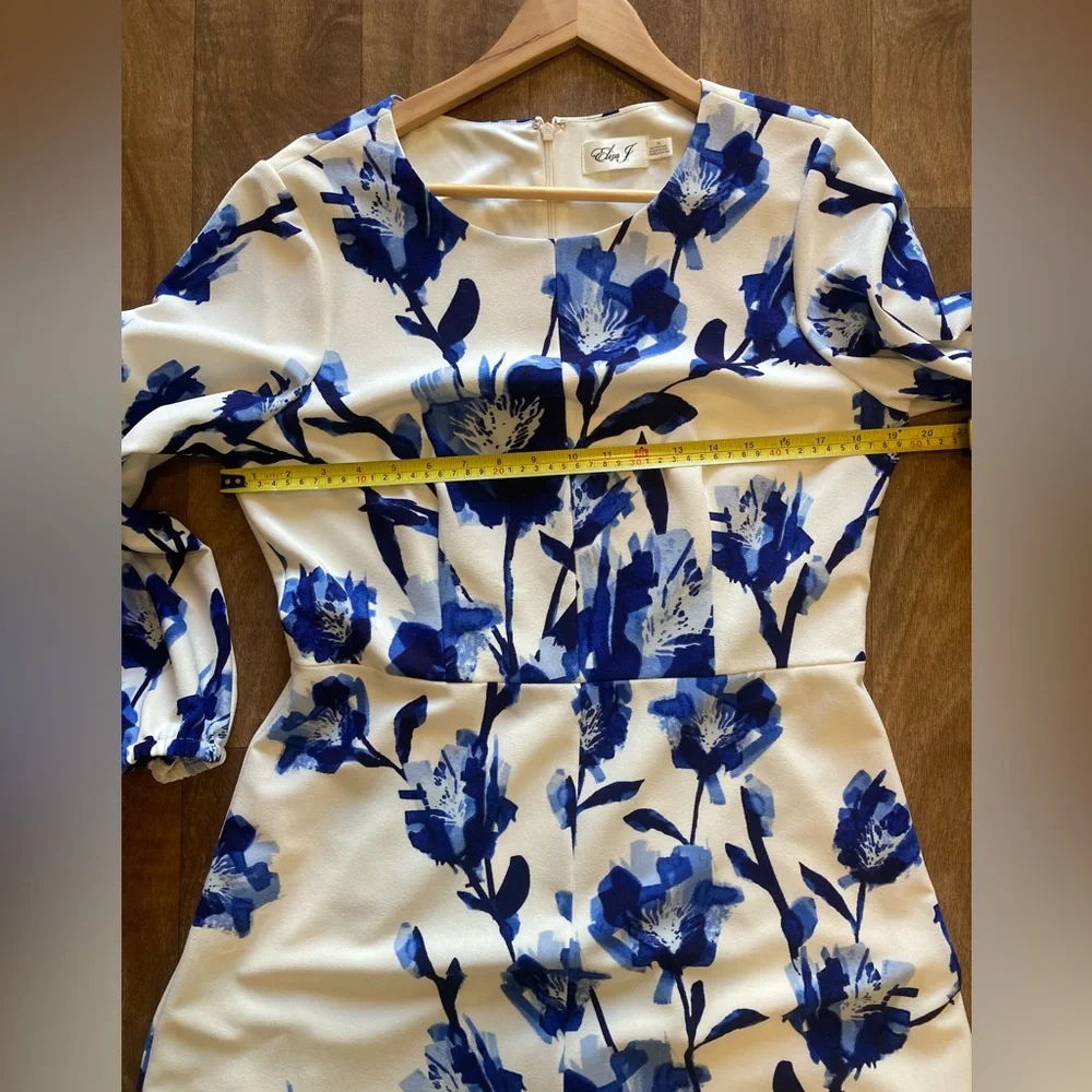 Eliza J Dress - Picture 8 of 9
